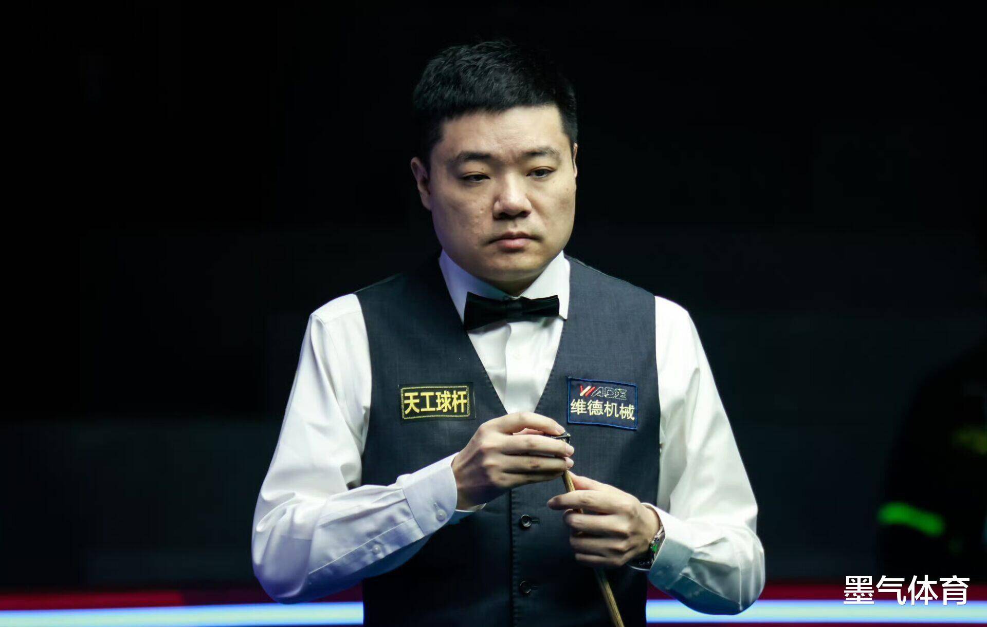 米兰体育报：弗拉霍维奇坚持1200万年薪 今夏转会难度极大