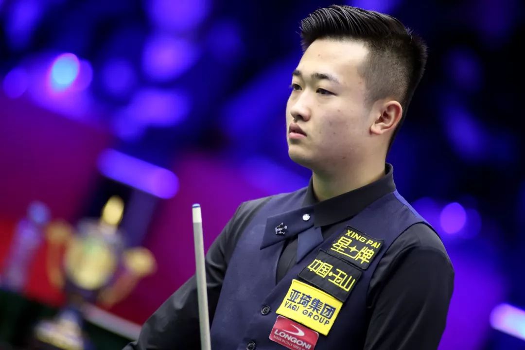 击中罚球线 击中罚球线